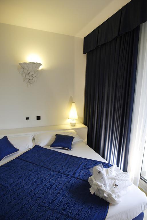Hotel Luxor 리미니 외부 사진