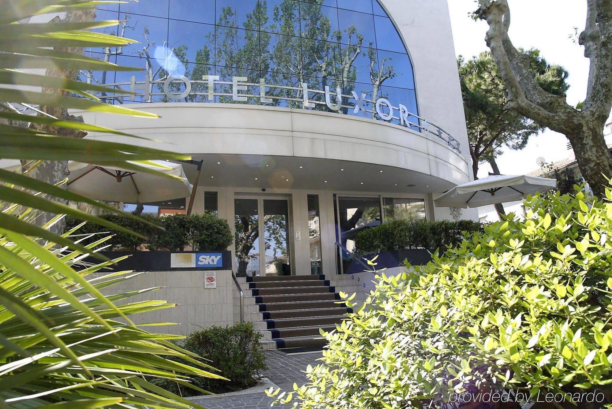 Hotel Luxor 리미니 외부 사진